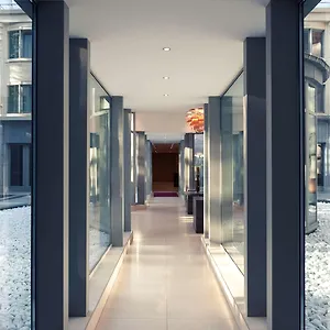 Mercure Brussels Centre Midi Otel